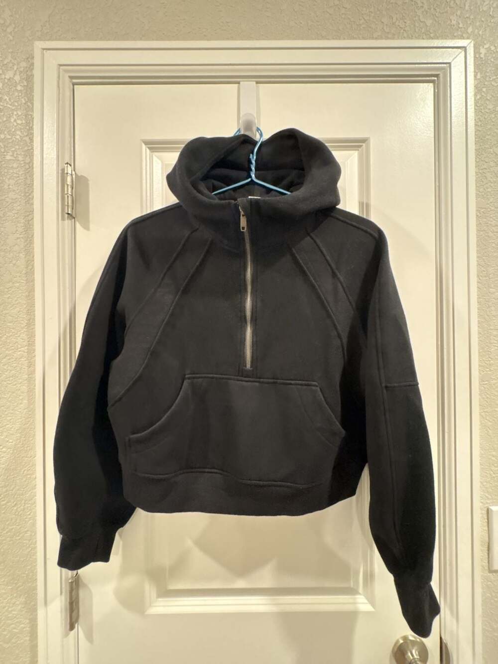 Lululemon Textured Fleece Half-Zip Cropped Hoodie